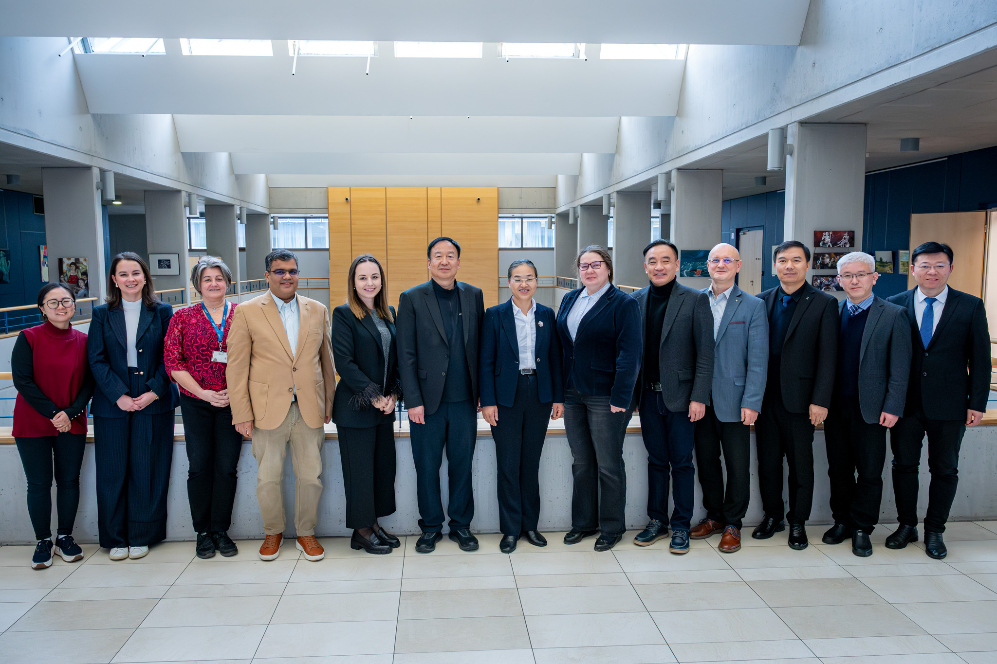 hszucsou_delegacio (2).jpg